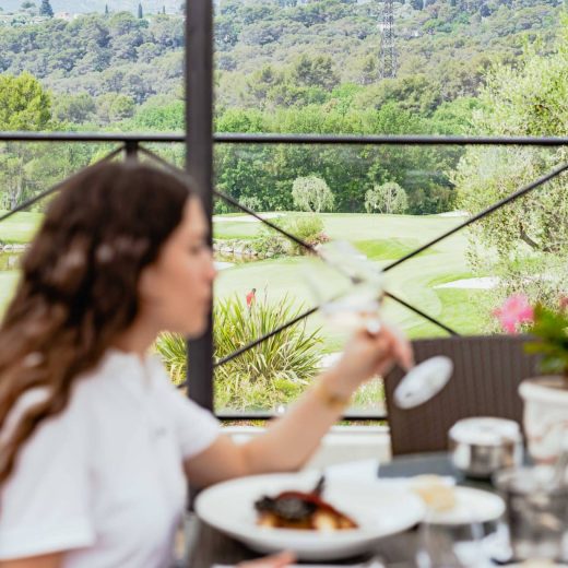 Restaurant à Mougins : Une expérience unique près de Cannes (06)